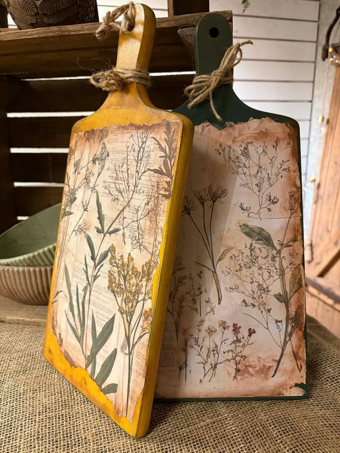 Workshop – Skapa serveringsbrickor med decoupage för hemmet